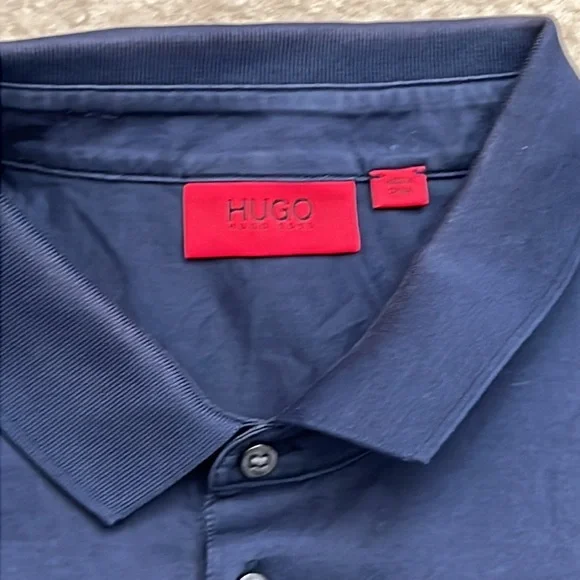 Hugo Boss polo - Picture 2 of 5